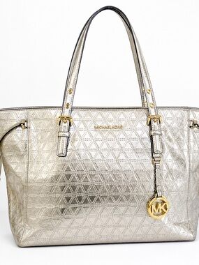 Michael Kors Voyager Specchio Silver Metallic Large Tote MK Logo Shoulder Bag